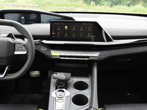 Changan Alsvin Uni k Unit t Uni v Uni-k 1.5L Type Confort Voiture d'occasion Petits véhicules <span class=keywords><strong>2022</strong></span> en stock Voiture <span class=keywords><strong>hybride</strong></span> - Product Image 5