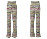 Ensemble deux pièces pour femmes OUDINA, haut à manches courtes à col en V avec motif en zigzag, pantalon tricoté taille haute, style décontracté et élégant