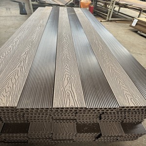 Lames de terrasse en WPC, emboîtables, écologiques, ignifuges, aspect bois de teck, pour une utilisation extérieure moderne, jardin, parc - Product Image 1