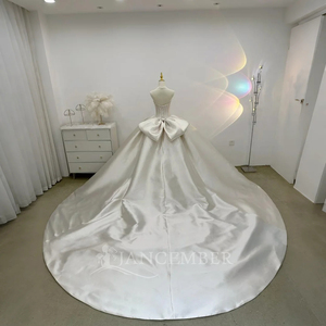 Elegant Sweetheart Neckline Off-The-Shoulder Chapel Train Ball Gown Appliques Shiny Beaded Satin <b>Wedding</b> Dress Lsjj45 for - Product Image 2