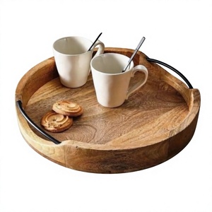 Plateau de service en bois massif B.S INTERNATIONAL pour thé et café, avec poignées en métal, décoratif, gravé, élégant, poli, écologique, fait main - Product Image 3