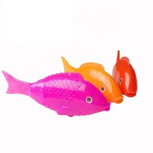 Peixe de natação operado a bateria de brinquedo de plástico com música leve, melhor venda - Product Image 2