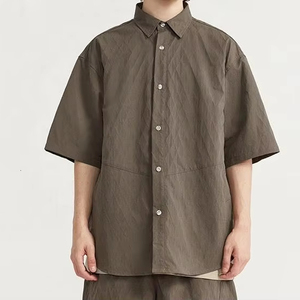 Nouveau logo personnalisé <span class=keywords><strong>chemise</strong></span> unisexe de haute qualité revers mode décontracté ample <span class=keywords><strong>chemise</strong></span> à manches courtes - Product Image 1