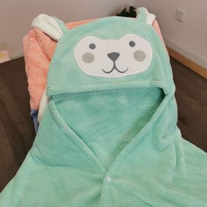 Promozionale Baby Poncho con cappuccio asciugamano per bambini <span class=keywords><strong>accappatoio</strong></span> per bambini e bambine in pile di corallo pigiama <span class=keywords><strong>accappatoio</strong></span> per bambini - Product Image 2