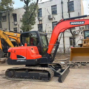 Excavadora Usada Doosan DX60 de 6 Toneladas, Mini Excavadora Hidráulica de Orugas, Original de Corea, con Pocas Horas de Trabajo, para Construcción - Product Image 2