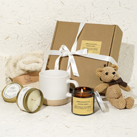 Boîte-cadeau faite à la main personnalisée en gros de haute qualité pour elle boîte-cadeau de mariage de soins personnels bougies parfumées en cire de soja personnalisées