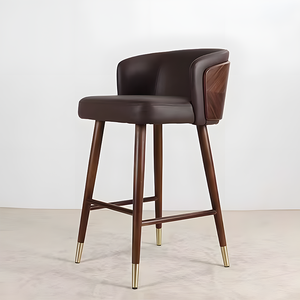 Tabourets <span class=keywords><strong>de</strong></span> <span class=keywords><strong>bar</strong></span> modernes en cuir <span class=keywords><strong>de</strong></span> luxe, design nordique créatif en <span class=keywords><strong>bois</strong></span> massif, chaises <span class=keywords><strong>de</strong></span> <span class=keywords><strong>bar</strong></span> modernes en <span class=keywords><strong>bois</strong></span> massif pour restaurant en plein air - Product Image 3