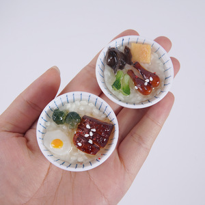 Colgante de comida china en miniatura, tazón de arroz con pierna de pollo falsa, juguete de comida en miniatura, adorno realista de llavero con forma de comida, 4 cm de diámetro - Product Image 3