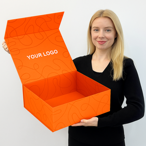 Tùy Chỉnh Thương Hiệu Sang Trọng Hộp Từ Cho Quần Áo Packising Gửi Thư Hộp Các Tông Cho Quần Áo T-Shirt Lớn Có Thể Gập Lại Quà Tặng Hộp Giấy - Product Image 1