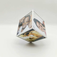 Décoration de table en acrylique créative Cadre photo Rubik's Cube rotatif à 360 degrés