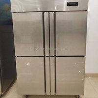 Nouveau type de réfrigérateur commercial vertical à quatre portes en acier inoxydable, avec étagères intérieures réglables et fonctionnement silencieux