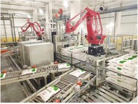 120公斤2500毫米工作半径4轴重型码垛工业机器人，用于纸箱袋堆叠