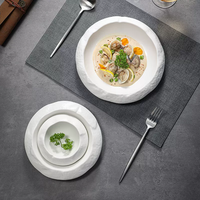 Assiettes en Porcelaine Two Eight Écologiques pour Banquets, Restaurants, Desserts et Gastronomie Moléculaire – Vaisselle Blanche Luxe