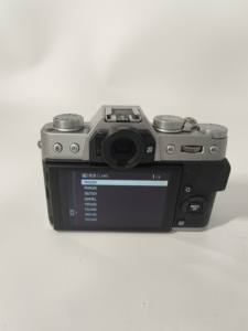 <span class=keywords><strong>Appareil</strong></span> <span class=keywords><strong>photo</strong></span> hybride professionnel Fujifilm X-T30 II d'occasion, version globale multilingue, état impeccable, avec simulation vidéo 4K rétro et fonctionnalités cinéma - Product Image 2