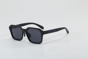 Fashionable Sport Sunglasses New Retro Unisex UV400 High Quality Personalized Classic Colored Sport Sunglasses - Product Image 3