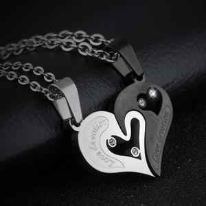 Edelstahl Kreuz Anhänger Halskette mit schwarzem Herz vergoldet Zirkonia Anhänger Paare Damen Valentinstag Geschenk - Product Image 4