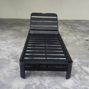 كرسي استرخاء خارجي حديث ومتين من المعدن والحبال للفناء والفنادق، سرير شاطئ محمول للاستلقاء تحت الشمس - Product Image 3