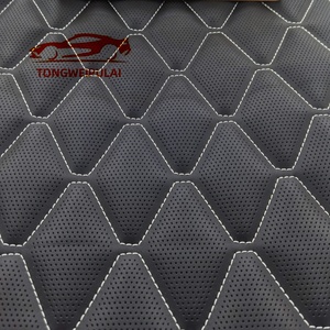 أغطية مقاعد سيارة جلدية اصطناعية متعددة الطبقات قابلة للتخصيص مقاومة للماء جيدة التهوية مع إسفنجة منقوشة مطبوعة من المصنع - Product Image 4