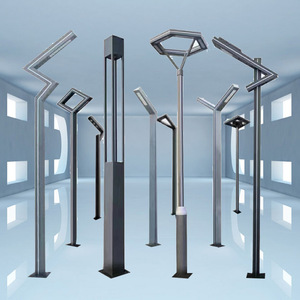 Lampadaire LED moderne en laiton 2700K Lumière du jour IP66 AC 220V Alimenté par énergie solaire avec détecteur de mouvement pour jardin, Garantie 10 ans - Product Image 1