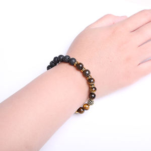 Bracelet en pierres naturelles en Bestone, 8mm, bijoux de guérison, œil de tigre jaune, perle de roche - Product Image 6