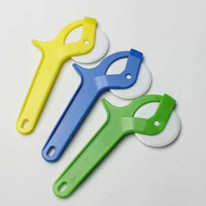 Tagliapizza in plastica per la promozione - Product Image 4