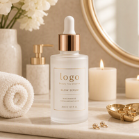Étiquettes personnalisées OEM pour marques cosmétiques, imprimées UV, résistantes à la déchirure, blanches mates, découpées, minimalistes, avec dorure argentée, fabricant