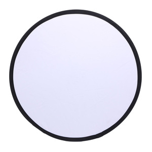 Reflector Redondo Plateado Blanco Dos en Uno de 12 Pulgadas, Panel de Luz Portátil para Fotografía, Iluminación de Relleno para Estudio, Foto y Video - Product Image 3