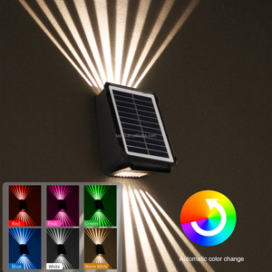 AB Standartlarında RGB <span class=keywords><strong>Solar</strong></span> Yukarı Aşağı Duvar Lambası Dış Mekan Su Geçirmez Dekoratif Işın Efekti <span class=keywords><strong>LED</strong></span> Duvar Lambası Bahçe Veranda Villa için - Product Image 1