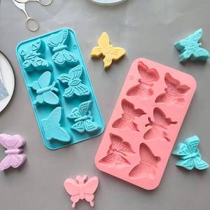 Moule à pâtisserie en silicone de qualité alimentaire, 6 cavités en forme de papillon, pour la décoration de desserts et de biscuits - Product Image 1