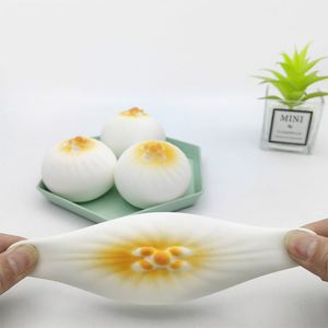 Jouet anti-stress personnalisé - Nouveau Sheng Jian Bao à presser - Jouet créatif et mignon en forme de Baozi rempli d'eau - Product Image 3
