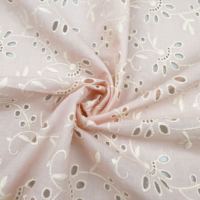 Tissu brodé en coton à motifs floraux pour robe de femme