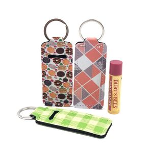 Llavero brillante de neopreno para bálsamo labial, funda personalizada impresa, correa de muñeca, pequeña bolsa para regalo - Product Image 1