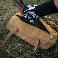 Sac de rangement portable en toile avec logo personnalisé pour accessoires de tente et piquets, idéal pour le camping et la randonnée