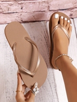 Tongs légères de haute qualité pour l'été, plage, extérieur, motif uni, PE PVC, vente en gros pour femmes, design respirant, semelle intérieure