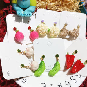 कोरियन की प्रवृत्ति सब्जियां चेरी खाद्य बालियां व्यक्तित्व मिर्च मिर्च लहसुन लहसुन ब्रोकोली अदरक की बालियां बनाती हैं। - Product Image 2