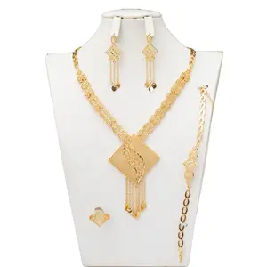 set of jewelry in dubai gold arabic jewellery sets women gold plating necklace chain accessories for women