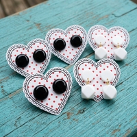 Tarjetas personalizadas retro rojas con puntos y corazones para pendientes, con borde negro, tarjeta gruesa para exhibición de joyas, OEM, personalizadas, a granel, estilo funky