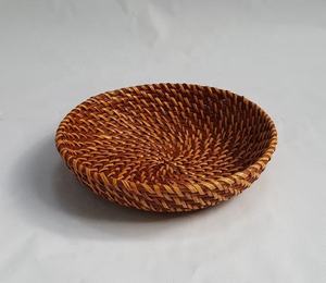 Cesta de Mimbre Hecha a Mano de Alta Calidad para Servir Alimentos, Almacenar Frutas y Decorar el Hogar, Artesanía Ecológica de Tejido de Bambú - Product Image 5
