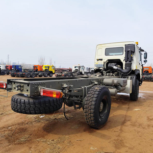 Sinotruk HOWO 4X4 Diésel Nuevo Vehículo de Transporte de Tropas con Volante a la Izquierda HW76 Cabina Individual con Cama Camión de Carga Mediano Tipo Volquete - Product Image 6