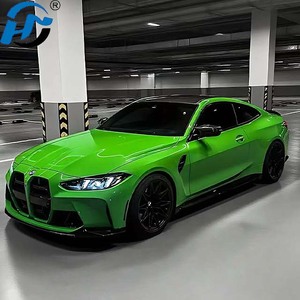 Film moulé en vinyle TPU à dégagement d'air de qualité supérieure nouveau-né vert auto-adhésif brillant feuille d'emballage de voiture matériau PET changement de couleur du corps - Product Image 1