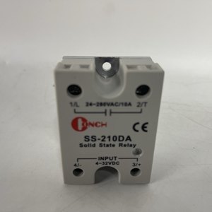 Interrupteur polyvalent durable SS-210DA - Product Image 1