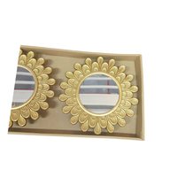 Ensemble de 3 miroirs muraux ronds vintage sculptés, avec cadre en métal antique, pour la décoration de la maison, du salon ou comme décoration murale.