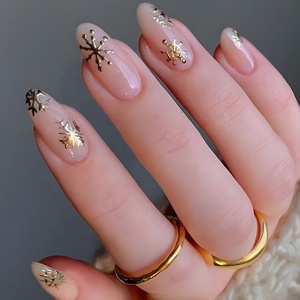 24PCS Presse de <span class=keywords><strong>Noël</strong></span> sur les ongles Flocon de neige en or <span class=keywords><strong>Nail</strong></span> <span class=keywords><strong>Art</strong></span> Boîtes d'emballage courtes en amande Logo personnalisé Artificiel Conseils de couverture complète - Product Image 1