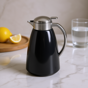 Jarra Aislada Emsa Campo Quick Tip de 1L, Color Antracita - Product Image 3