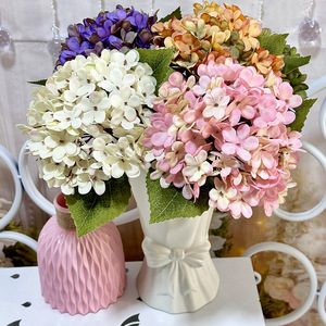 Queyiyi <b>Flowers</b> Artificial Hydrangea 5-Petal Silk <b>Flower</b> Home Decor Wedding Props - Product Image 4