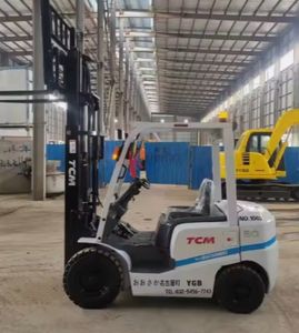 รถยกเครื่องยนต์ดีเซล TCM ขนาด2.5ตัน3เมตรใช้จากญี่ปุ่น - Product Image 5