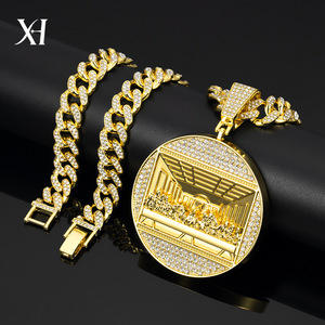 Nuevo Collar de Hombre Estilo Hip Hop 2024, Colgante de <span class=keywords><strong>Disco</strong></span> Grande con Incrustaciones de Diamantes, Cadena Cubana de Aleación, Directo de Fábrica - Product Image 3