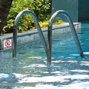 Señal de Seguridad de Prohibido Bucear, Advertencia de Aguas Poco Profundas, Tablero de PVC Adhesivo, Etiqueta de Seguridad para Piscina, Alerta Visual - Product Image 4