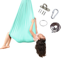 Hamac de yoga en tissu nylon en stock pour enfants autistes et à besoins sensoriels, pour l'intérieur et l'extérieur