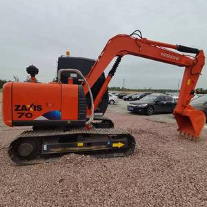 Excavatrice Hitachi ZAXIS 70 d'occasion, d'origine japonaise, 7 tonnes, en bon état de marche, à vendre - Product Image 2
